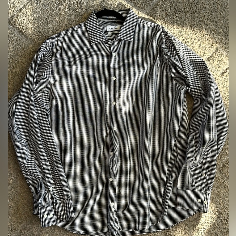 Calvin Klein men’s checkered button down